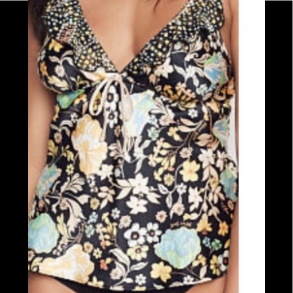 V S FLOUNCY PAJAMAS SET NWT - Picture 2 of 12